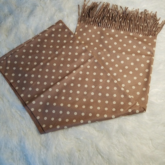 Women's scarf - Picture 4 of 5